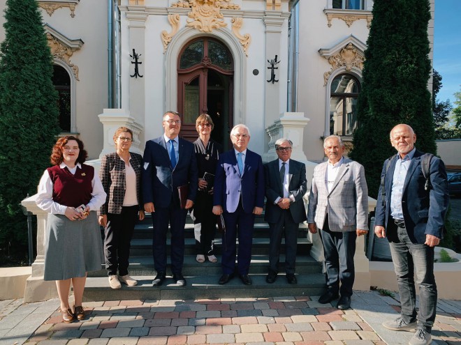 Institute lankėsi Albanijos moksininkų delegacija 
